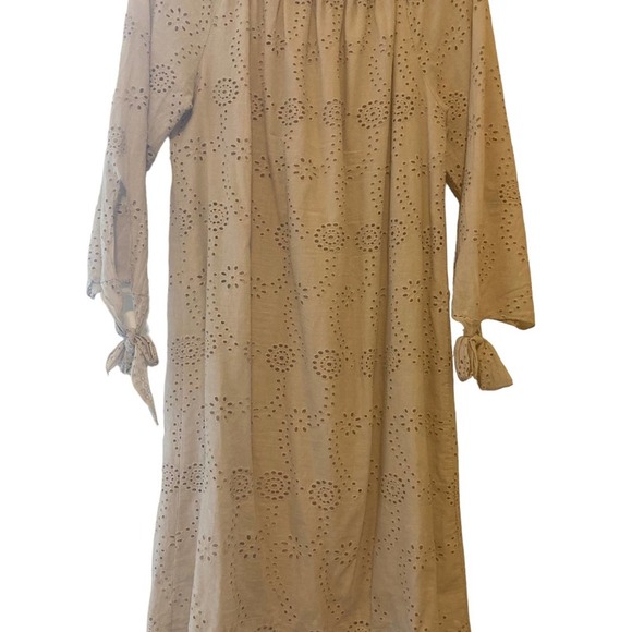 Valentina Naldi Beige Eyelet Off the Shoulder Dress - Size M - Picture 4 of 8